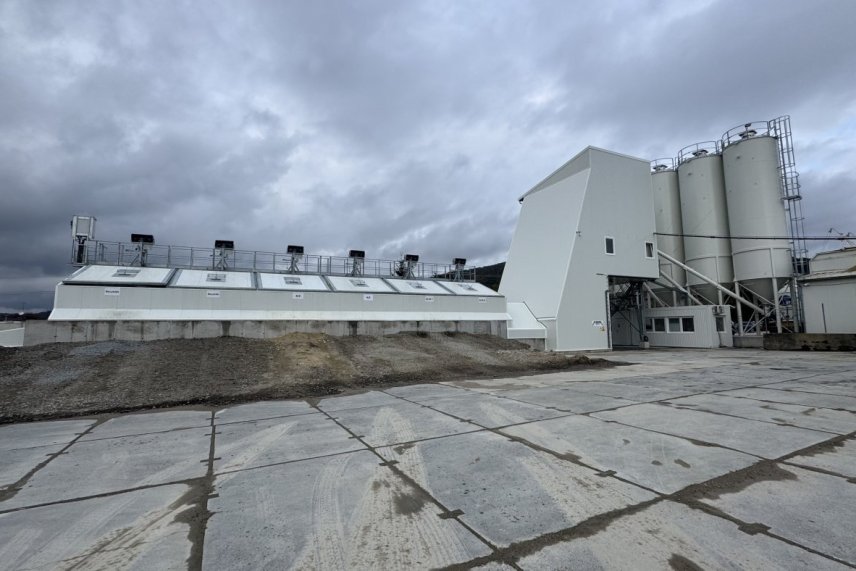 Nová betonárna v celozinkovaném provedení v provozu!